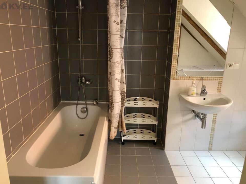 Cozy Apartment In Old Town Tallinn Eksteriør bilde